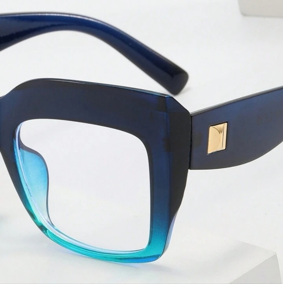 NEW Blue Ombre Oversize Fashion Glasses - Picture 4 of 9